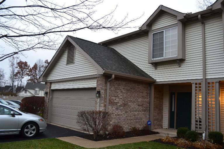 8570 Timber Park Dr, Dayton, OH 45458 photo 1