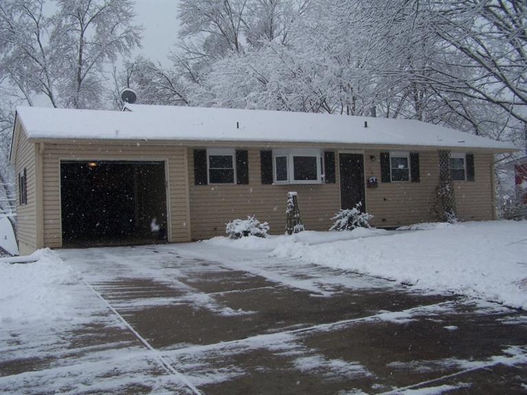 25 Upper Hillside Dr, Bellbrook, OH 45305 photo 1