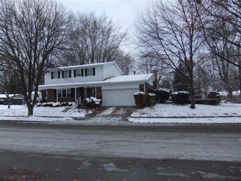 4925 Polen Dr, Dayton, OH 45440 photo 1