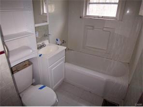 323 Buxton Ave, Springfield, OH 45505 photo 9