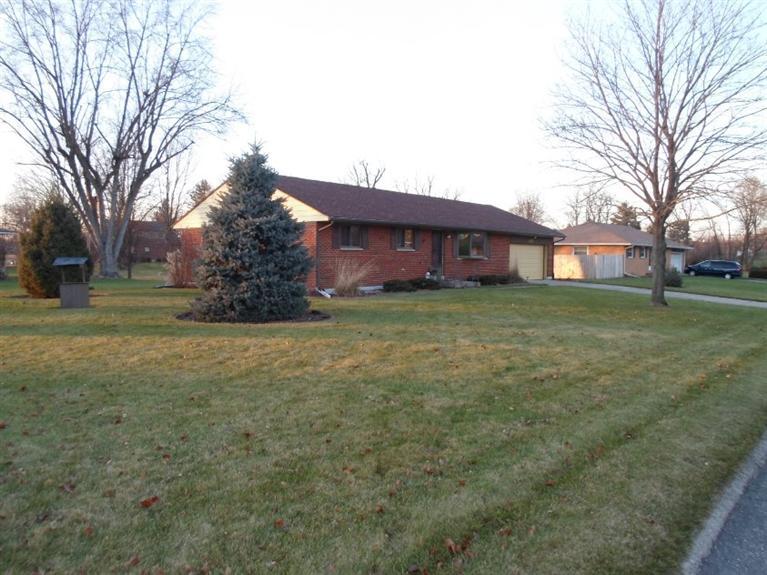 1475 Roseview Dr, Dayton, OH 45432 photo 1