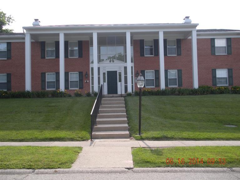 194 Lyons Dr, Dayton, OH 45459 photo 1