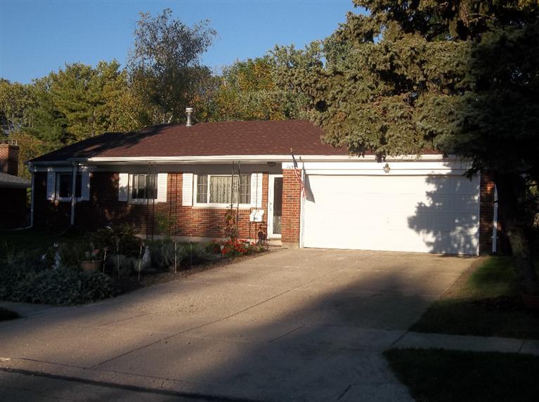 2064 Darrell Dr, Fairborn, OH 45324 photo 1