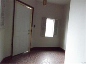 271 Springbrook Blvd, Dayton, OH 45405 photo 2