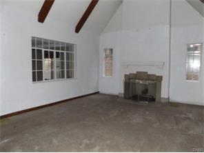 271 Springbrook Blvd, Dayton, OH 45405 photo 3