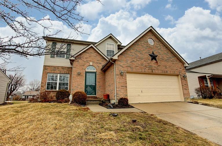 1687 Farrington Dr, Dayton, OH 45420 photo 1