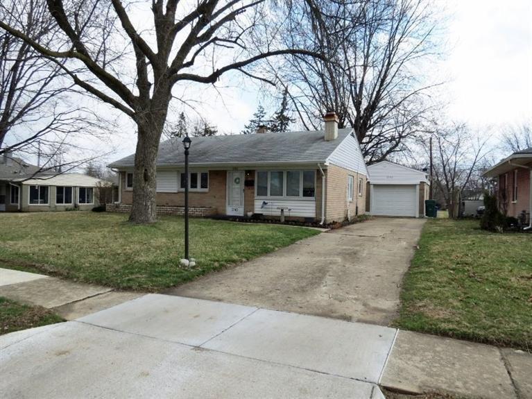 3740 Glaser Dr, Dayton, OH 45429 photo 1