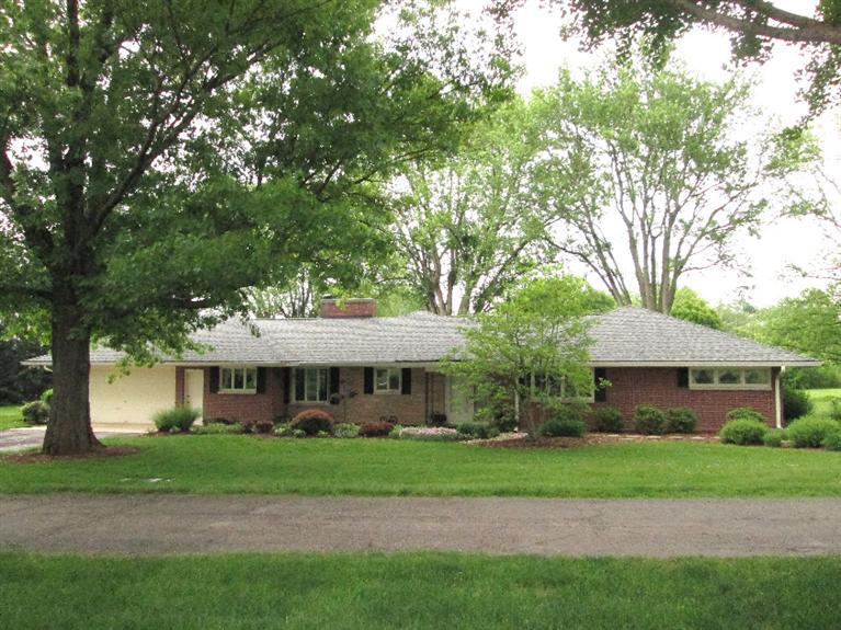 1734 E Alex Bell Rd, Dayton, OH 45459 photo 1