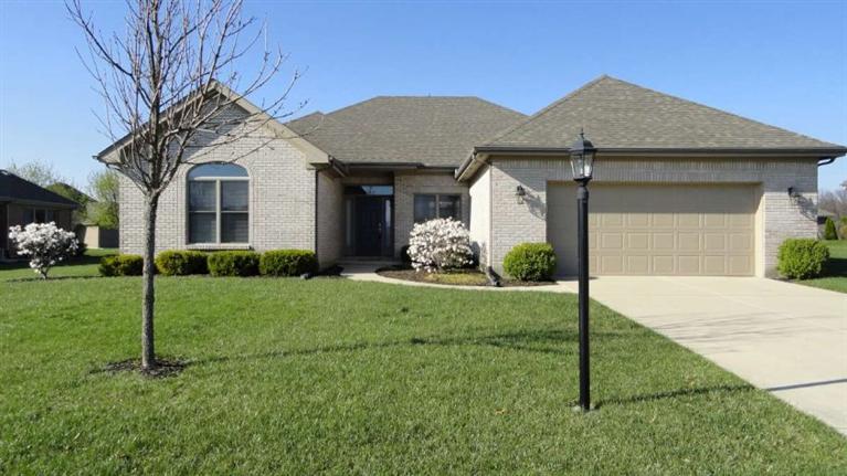 817 St Simons Ln, Dayton, OH 45458 photo 1