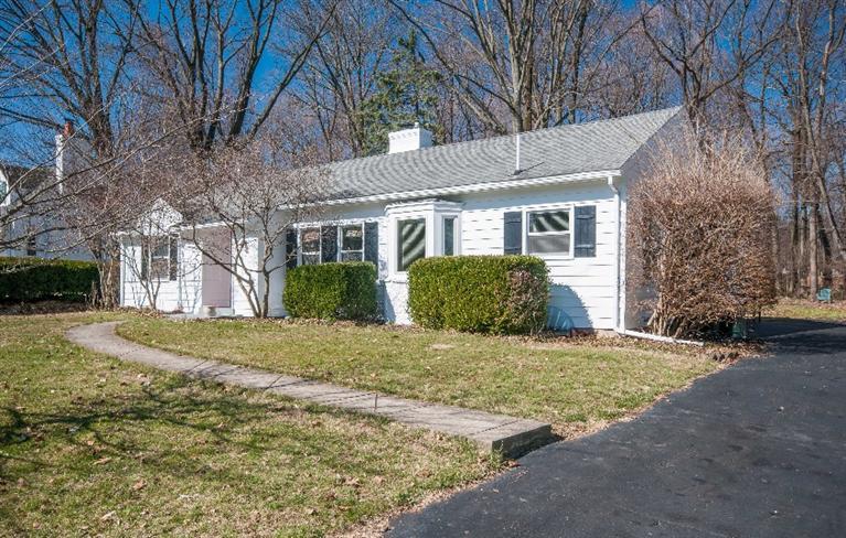 3927 Lenox Dr, Dayton, OH 45429 photo 1