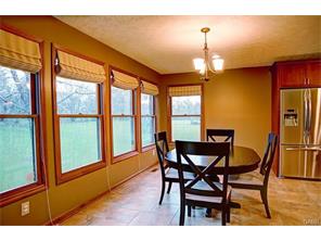 2237 Forestdean Ct, Dayton, OH 45459 photo 8