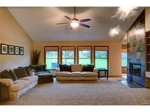 2237 Forestdean Ct, Dayton, OH 45459 photo 5