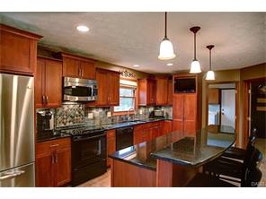 2237 Forestdean Ct, Dayton, OH 45459 photo 11