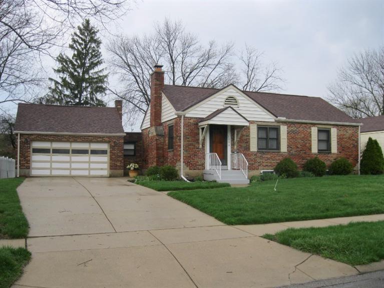 109 Earnshaw Dr, Dayton, OH 45429 photo 1