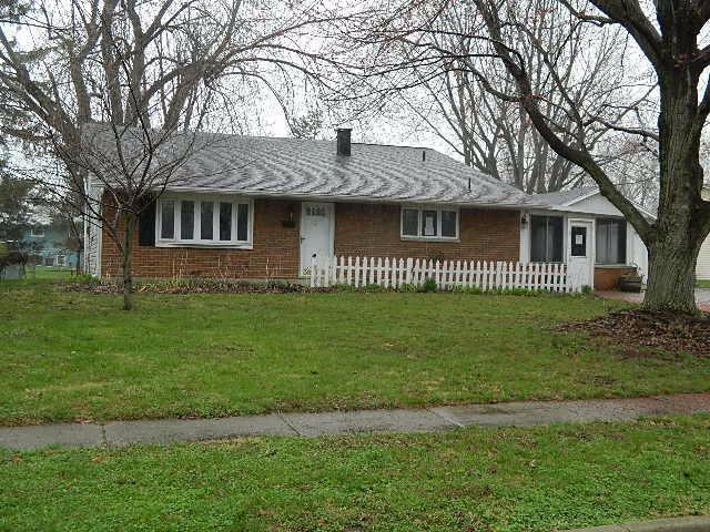 4132 Weybright Ct, Dayton, OH 45440 photo 1