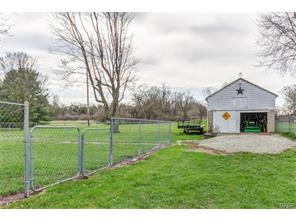 1123 Shrine Rd, Springfield, OH 45504 photo 4