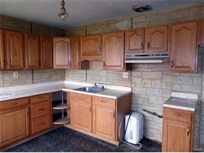 810 Burnett Rd, Springfield, OH 45505 photo 4