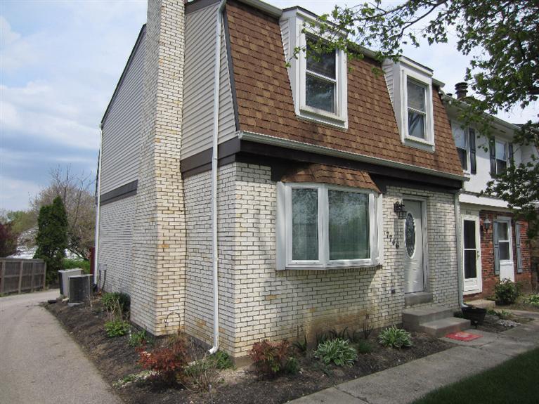 7746 Brams Hill Dr, Dayton, OH 45459 photo 1