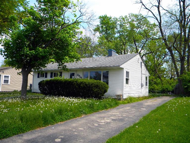 2916 Galewood St, Dayton, OH 45420 photo 1