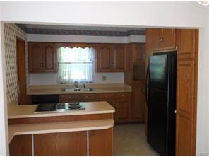 301 Wade St, Spring Valley, OH 45370 photo 4