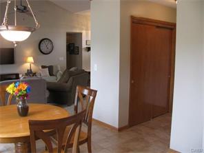 224 Crown Point Mdws, Dayton, OH 45458 photo 9