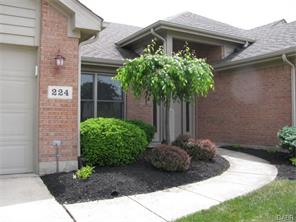 224 Crown Point Mdws, Dayton, OH 45458 photo 2