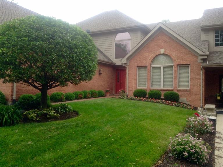 805 Timberlake Ct, Dayton, OH 45429 photo 1