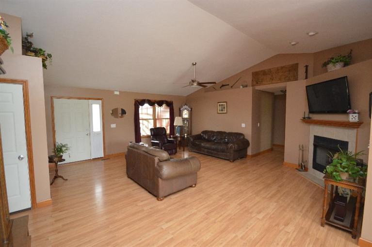 6574 Rising Sun Ct, Waynesville, OH 45068 photo 1