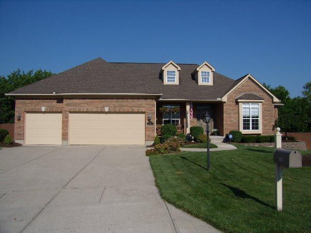111 Diamond Dr, Dayton, OH 45458 photo 1