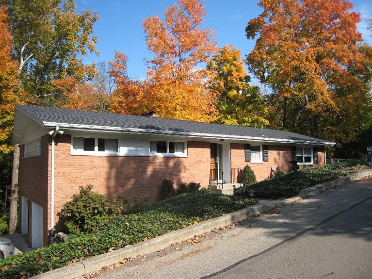 1241 Brooklands Rd, Dayton, OH 45409 photo 1
