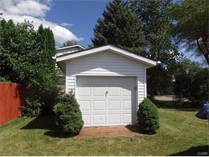 1301 Maplecrest Dr, Troy, OH 45373 photo 2