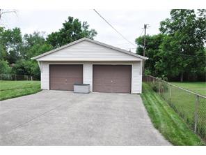 6922 Ginger Ave, Enon, OH 45323 photo 2