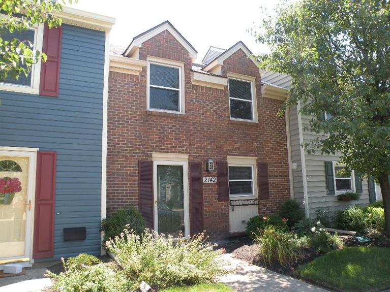 2142 Hewitt Ave, Dayton, OH 45440 photo 1