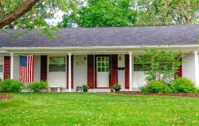 4909 Georgian Dr, Dayton, OH 45429 photo 1