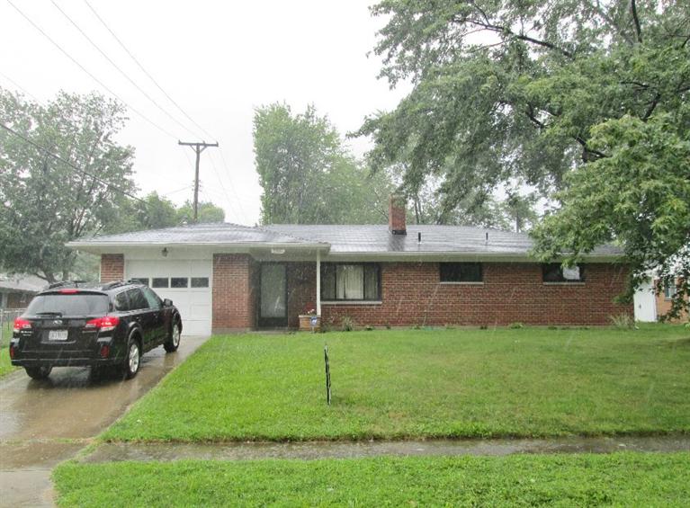1005 Hollendale Dr, Dayton, OH 45429 photo 1