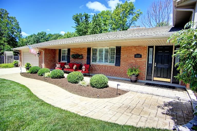 1111 Elmcreek Cir, Dayton, OH 45458 photo 1