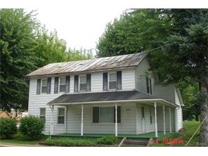 641 Pearl St, Ithaca, OH 45304 photo 1