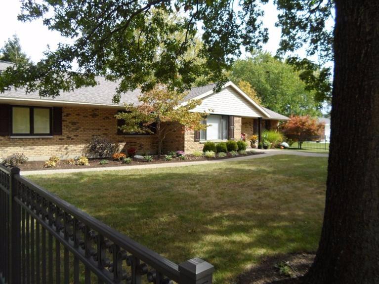 5362 Oakton Cir, Dayton, OH 45440 photo 1