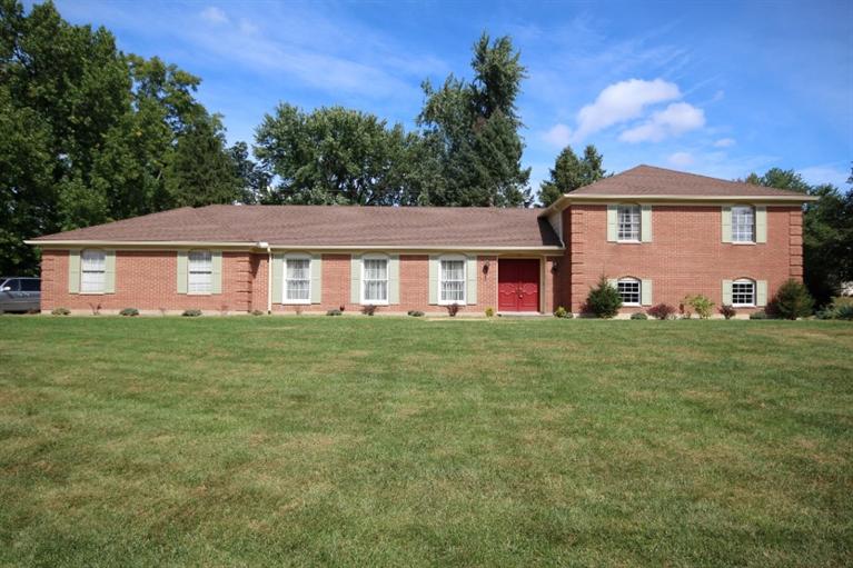 211 Estates Dr, Dayton, OH 45459 photo 1