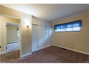 641 Lamont Dr, Dayton, OH 45429 photo 14