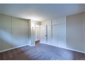 641 Lamont Dr, Dayton, OH 45429 photo 16