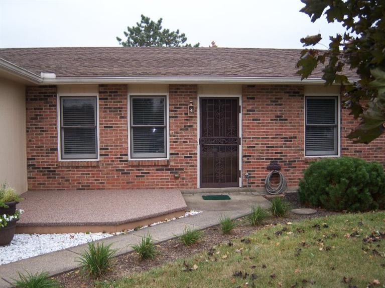 110 Clyde Ct, Franklin, OH 45005 photo 1