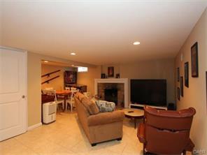 217 Canterbury Dr, Dayton, OH 45429 photo 17