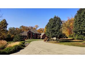 3580 Salinas Cir, Dayton, OH 45440 photo 2