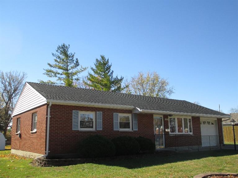 105 Charles Pl, Englewood, OH 45322 photo 1