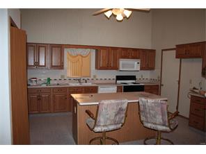 1401 Oldham Dr, Springfield, OH 45503 photo 3