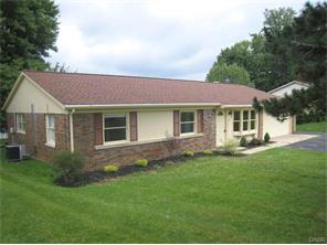 1203 Apache Trl, Jamestown Vlg, OH 45335 photo 1