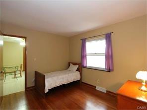 1040 Greenridge Dr, Dayton, OH 45429 photo 14