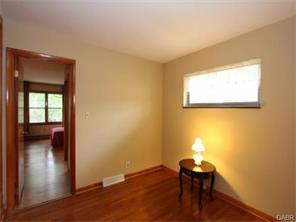 1040 Greenridge Dr, Dayton, OH 45429 photo 16