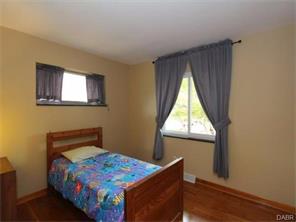1040 Greenridge Dr, Dayton, OH 45429 photo 13